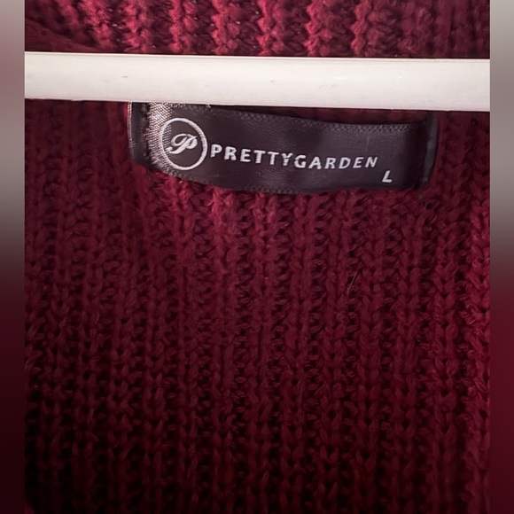 PrettyGarden Maroon / Wine V-Neck Ruched Sweater Size Large - Picture 3 of 4